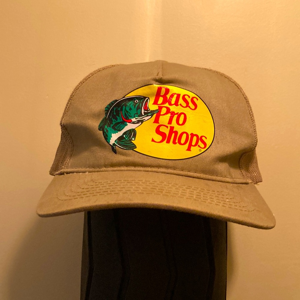 Brown Bass Pro Shops hat